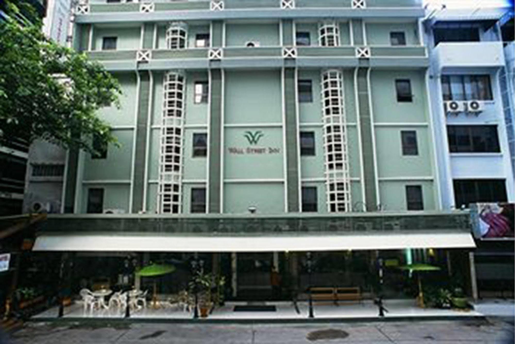 Wall Street Inn, Bangkok Exteriör bild